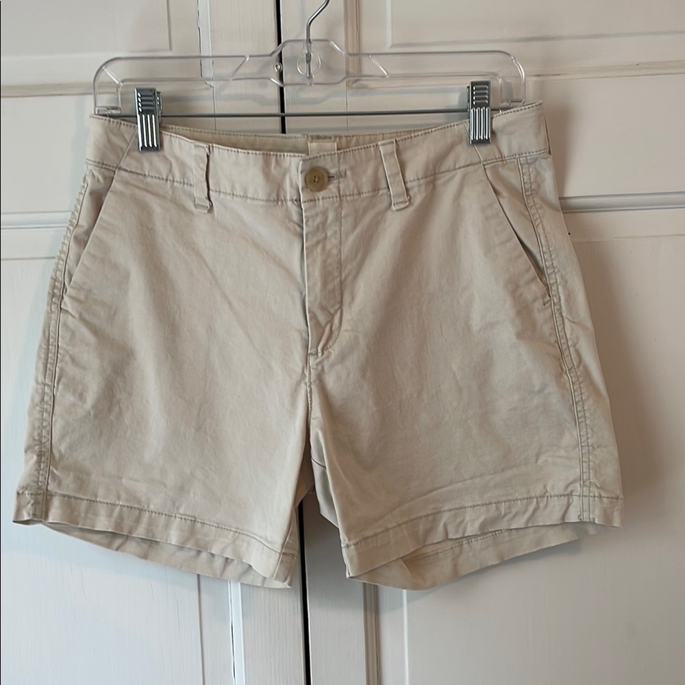 GAP Tan Khaki Shorts Size 4